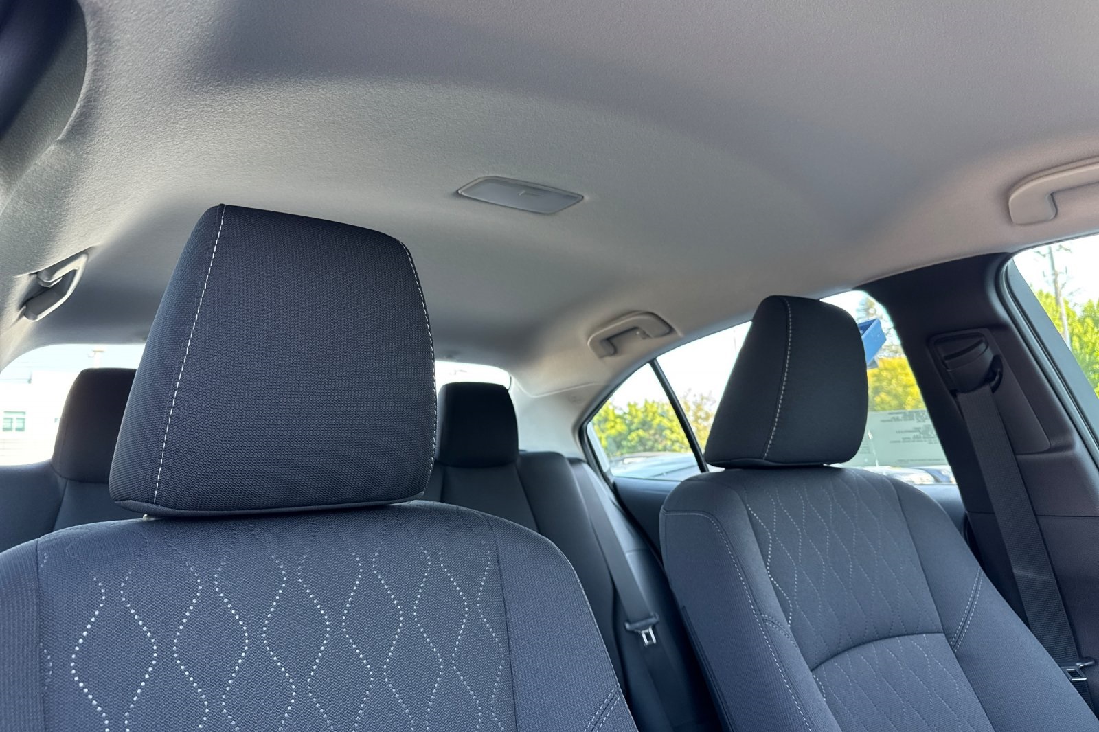 2025 Toyota Corolla LE photo 17