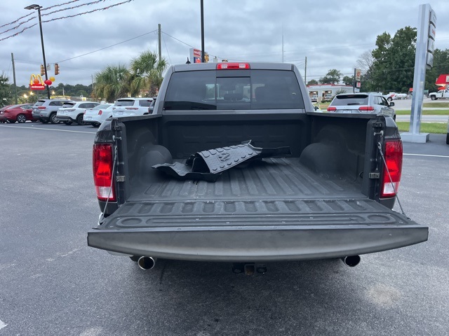 2019 Ram 1500 Classic SLT photo 30