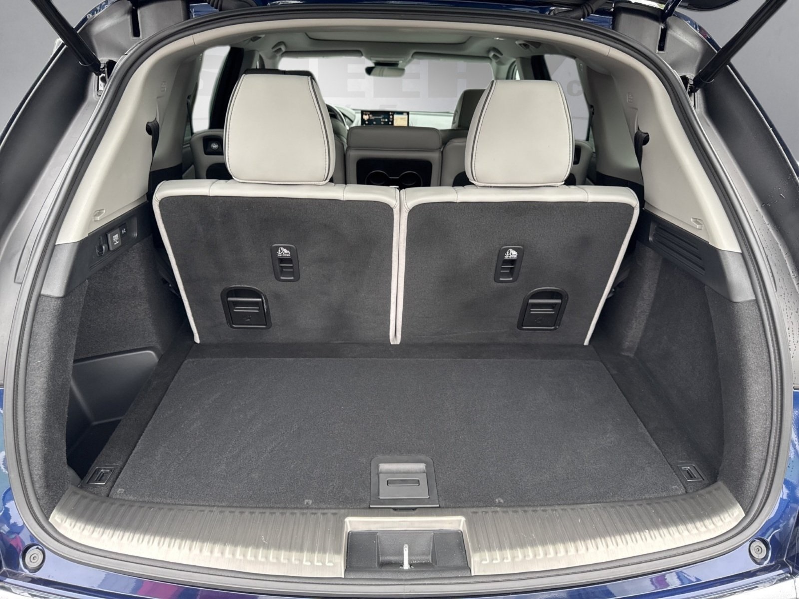 2023 Acura MDX Advance SH-AWD photo 14