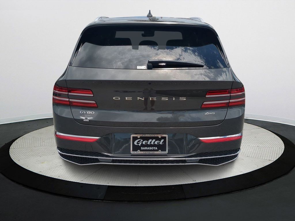 2025 Genesis GV80 2.5T Standard AWD photo 4