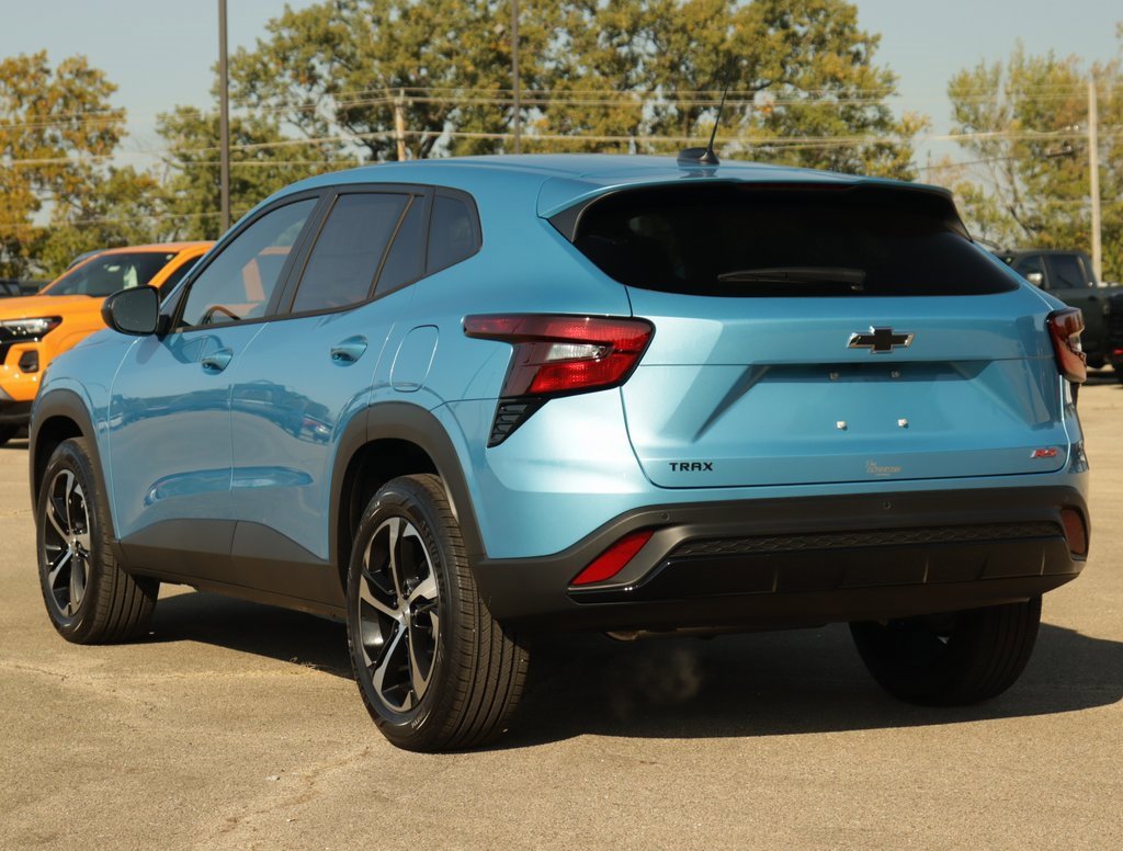 2025 Chevrolet Trax photo 5