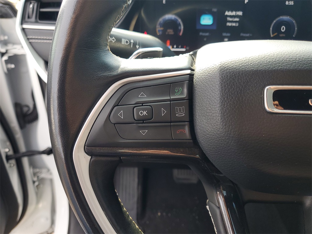 2022 Jeep Grand Cherokee Altitude photo 16