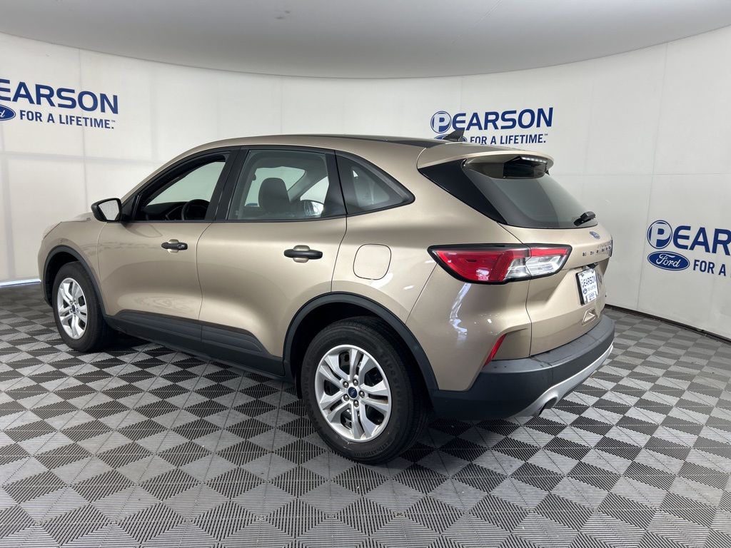 2021 Ford Escape S photo 4