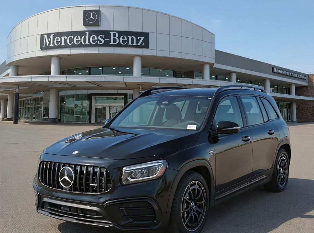 2026 Mercedes-Benz GLB AMG GLB 35