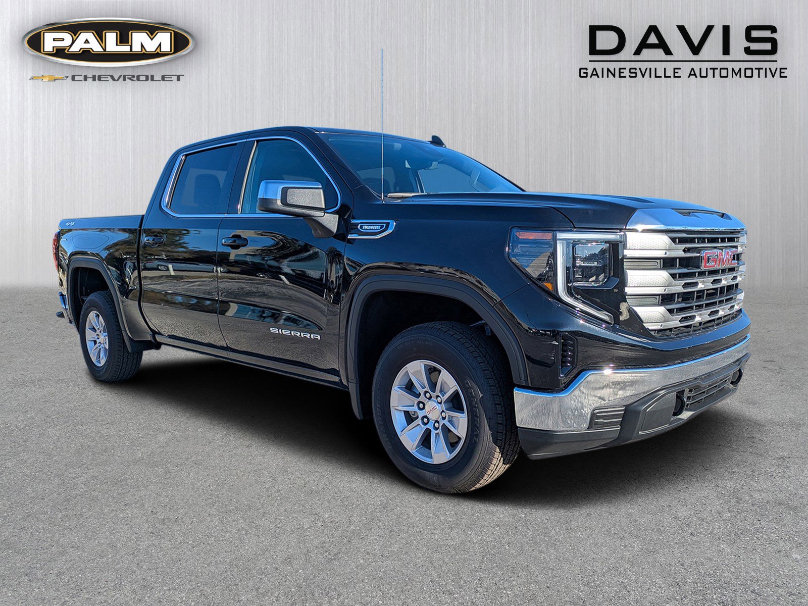 2026 GMC Sierra 1500 SLE's photo