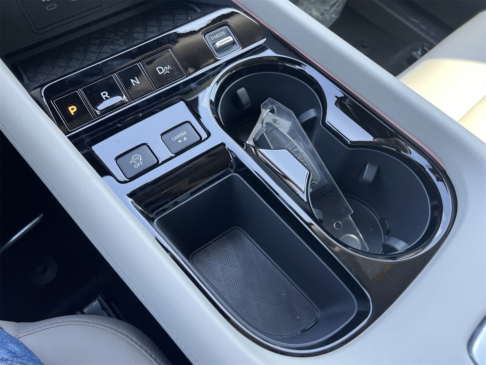 2025 Nissan Murano SL photo 6