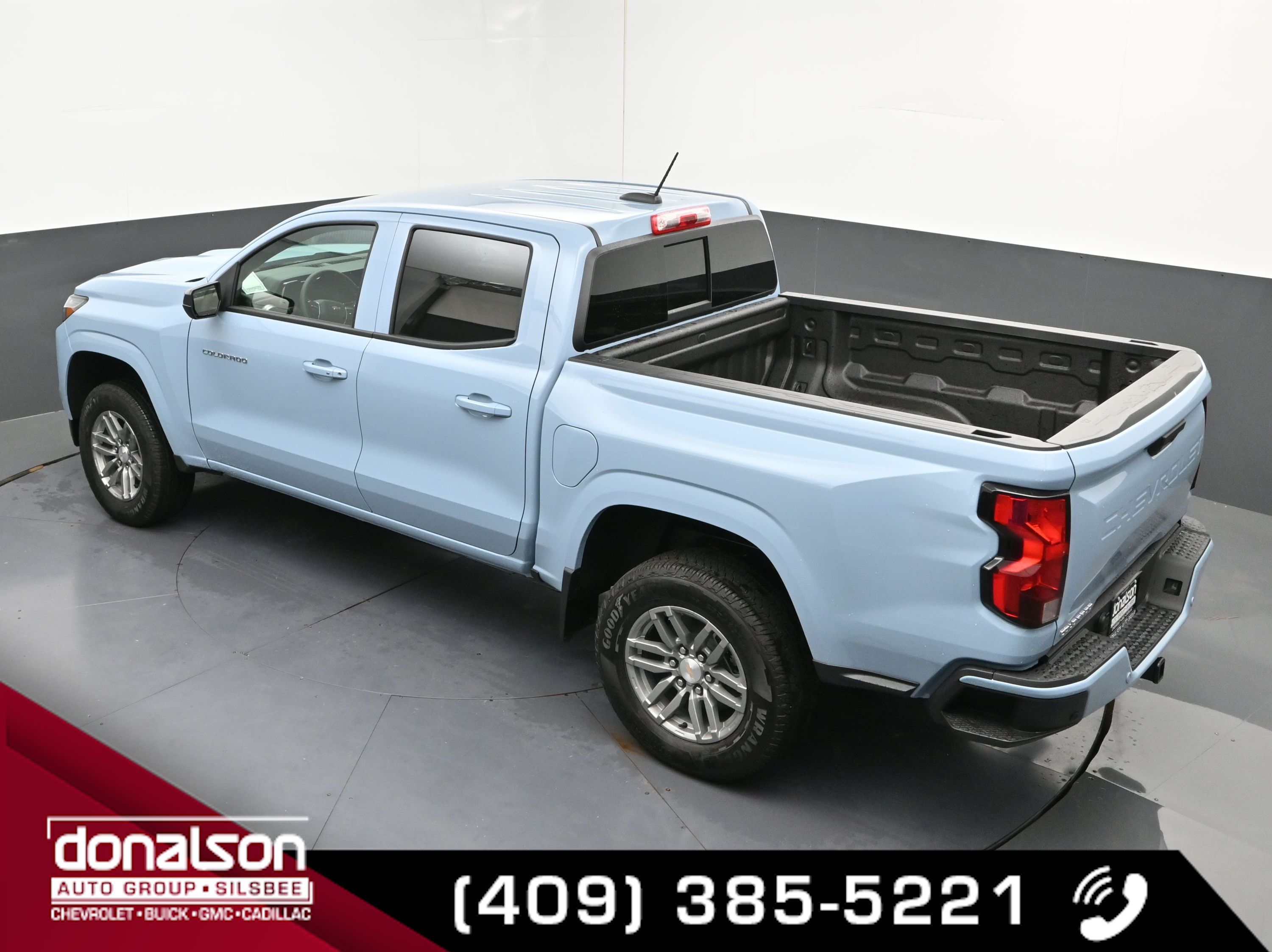 2025 Chevrolet Colorado Work Truck LT photo 18