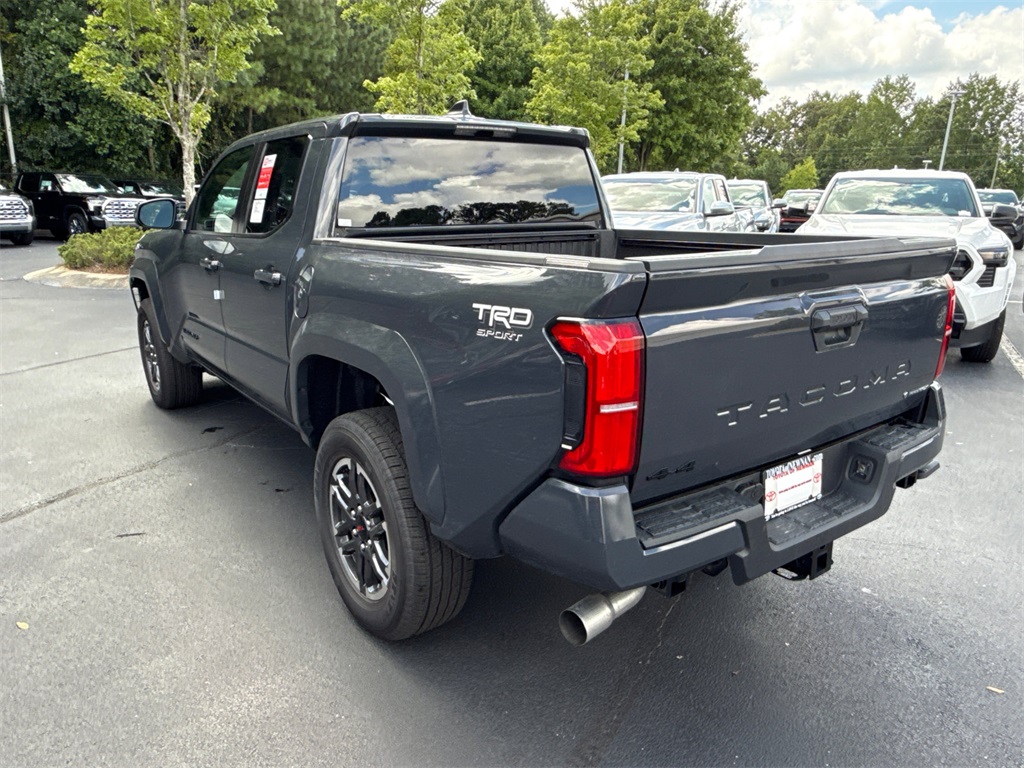 2025 Toyota Tacoma TRD Sport photo 5