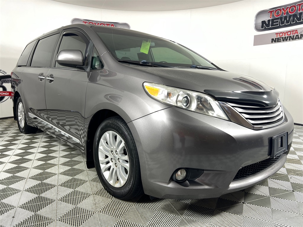 2016 Toyota Sienna