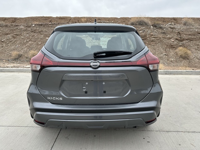 2025 Nissan Kicks Play S photo 7