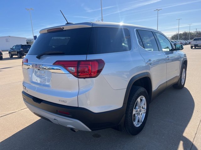 2017 Gmc Acadia SLE photo 4