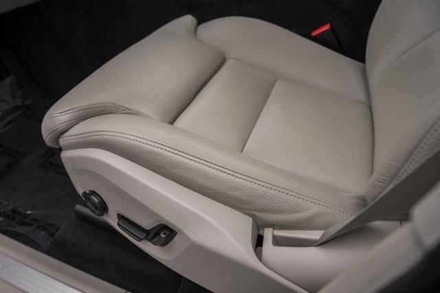 2019 Volvo XC60 T5 Momentum photo 29