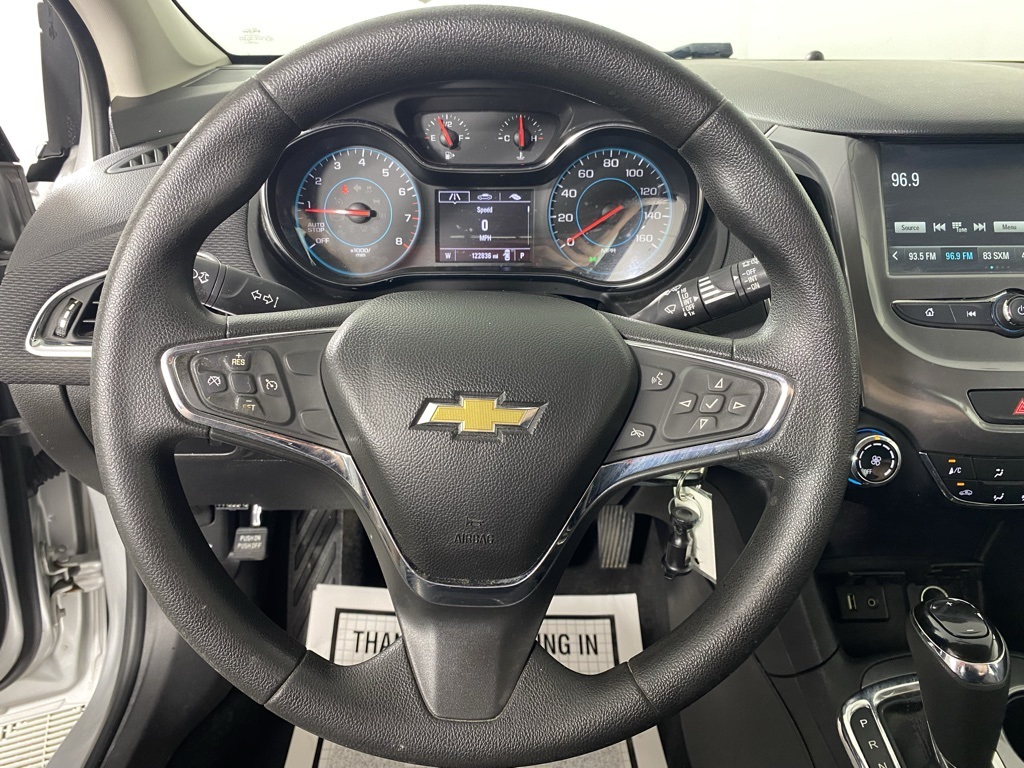 2018 Chevrolet Cruze LT photo 15