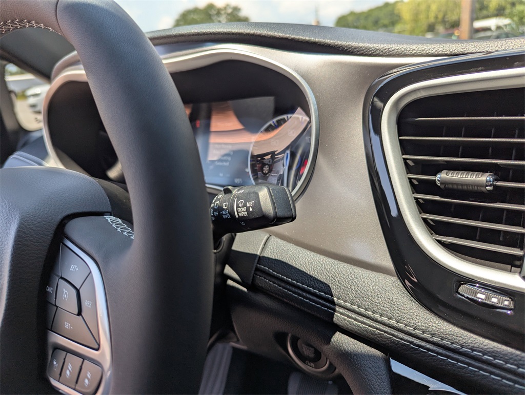 2026 Chrysler Pacifica photo 22