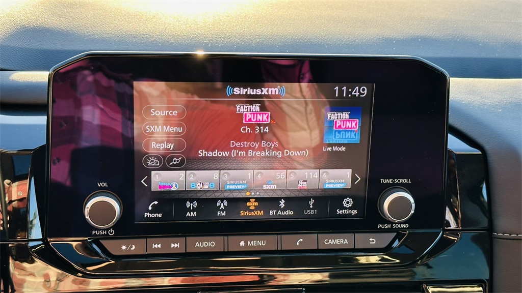 2025 Nissan Pathfinder SV photo 21