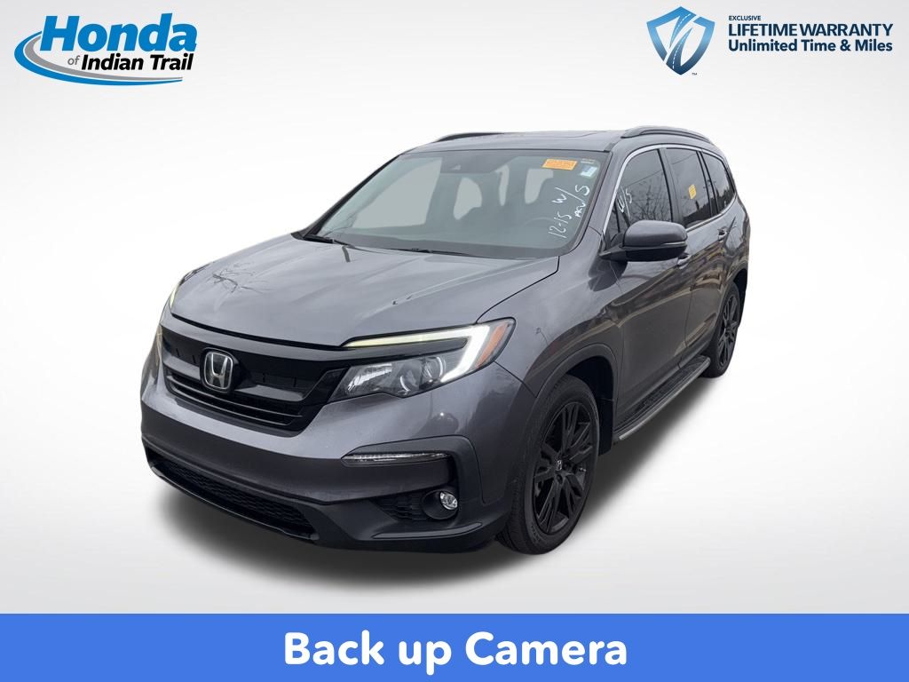 2021 Honda Pilot SE's photo