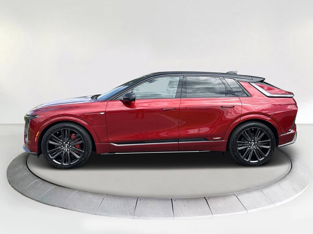 2026 Cadillac Lyriq photo 2