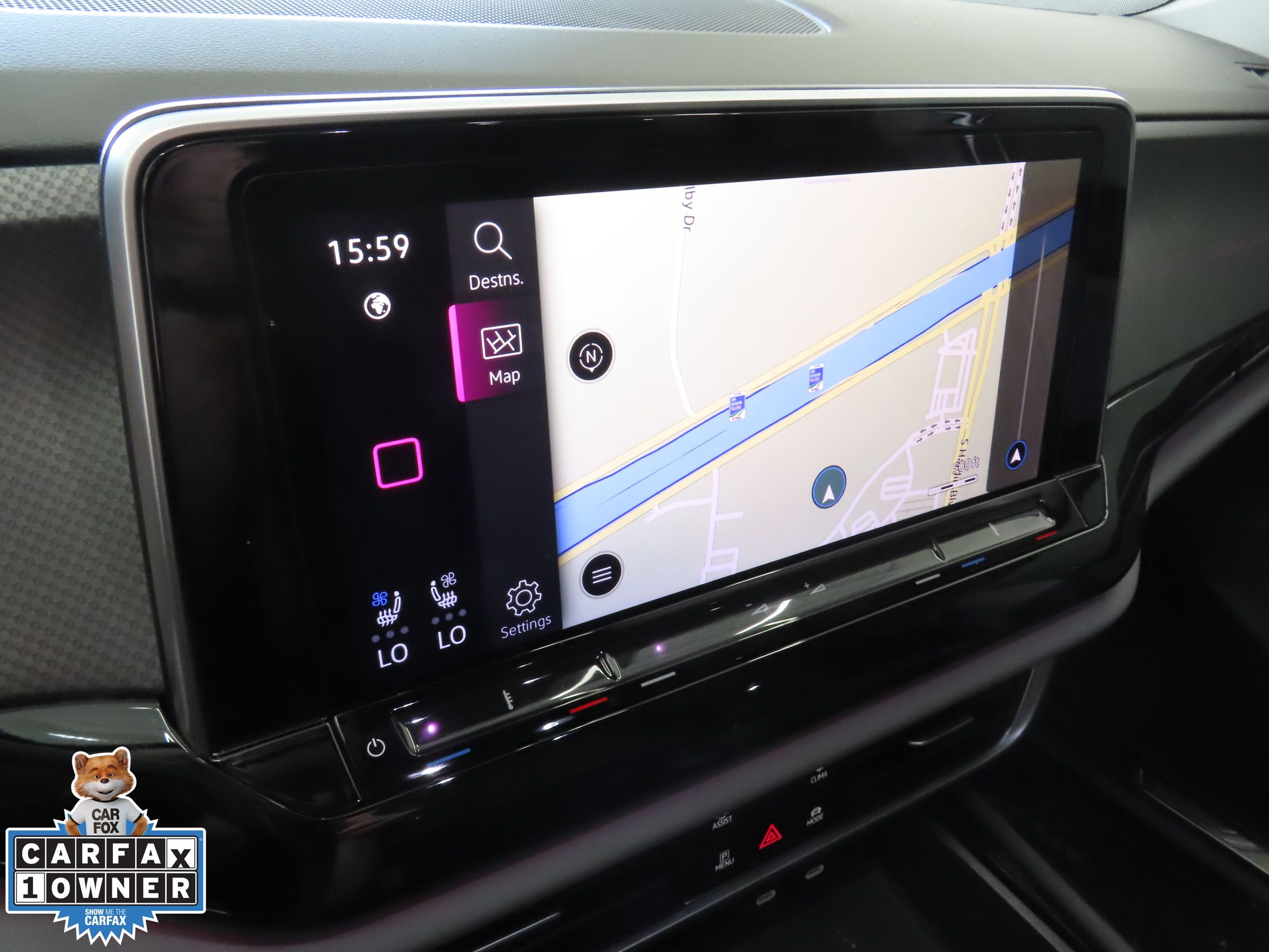 2024 Volkswagen Atlas Peak Edition SEL photo 16