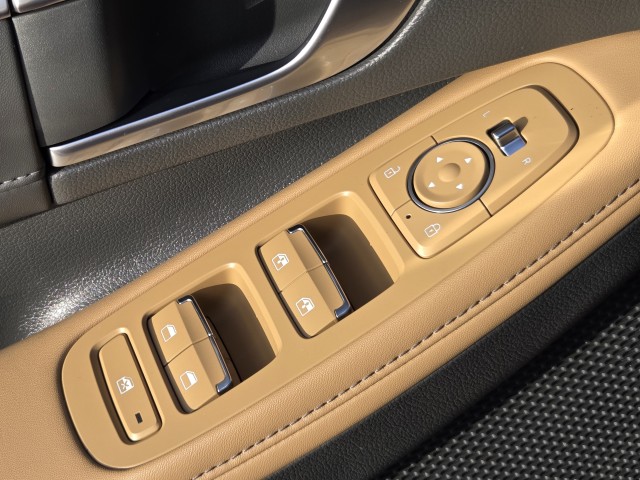 2023 Hyundai Sonata Limited photo 7