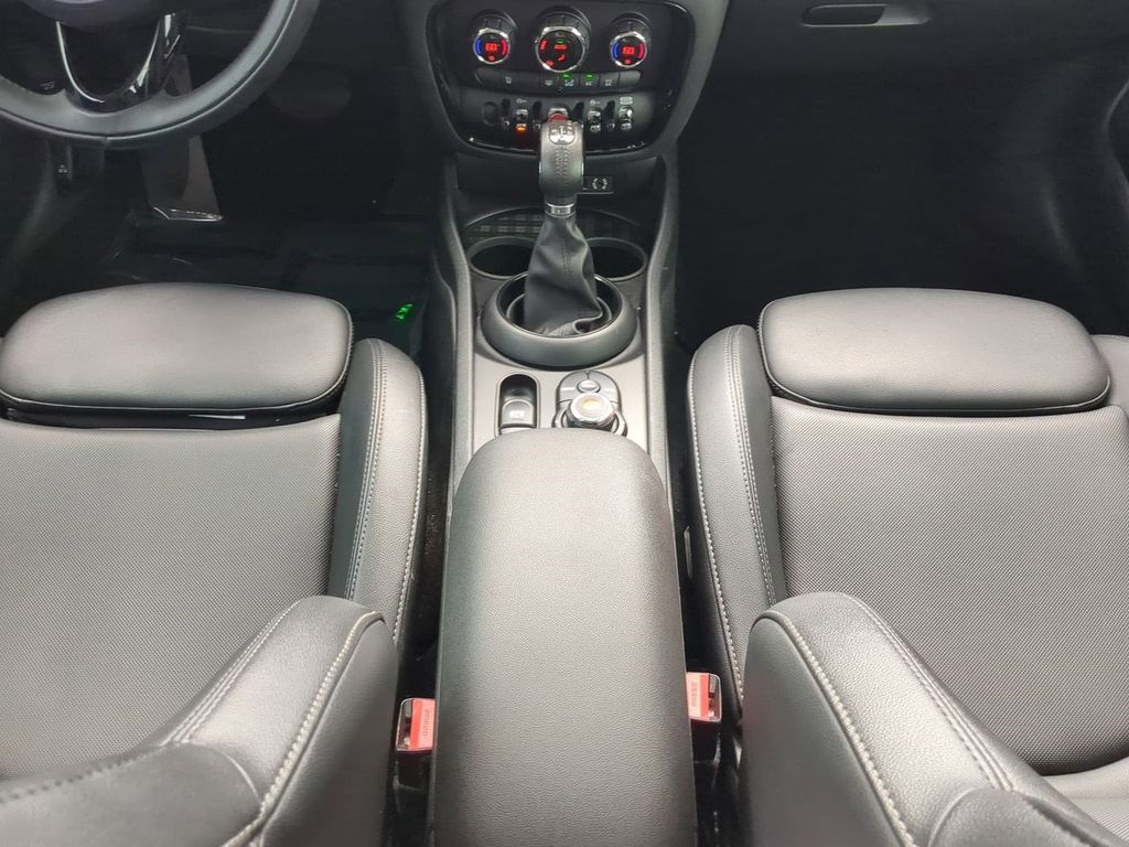 2018 Mini Cooper Base S photo 19