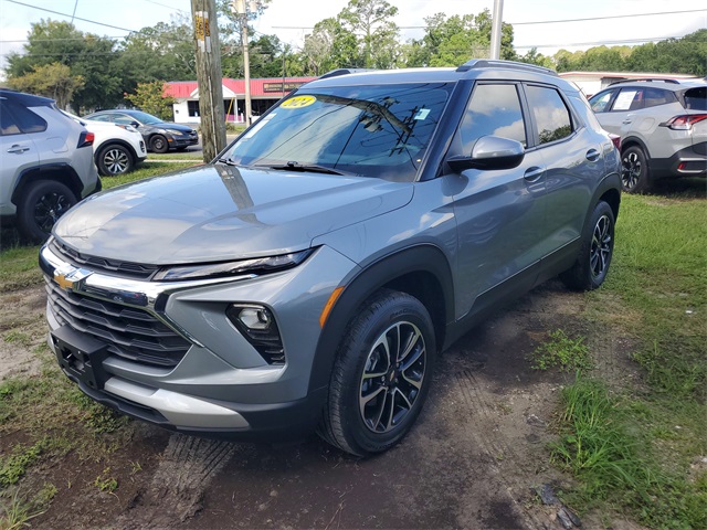 2024 Chevrolet Trailblazer LT photo 4