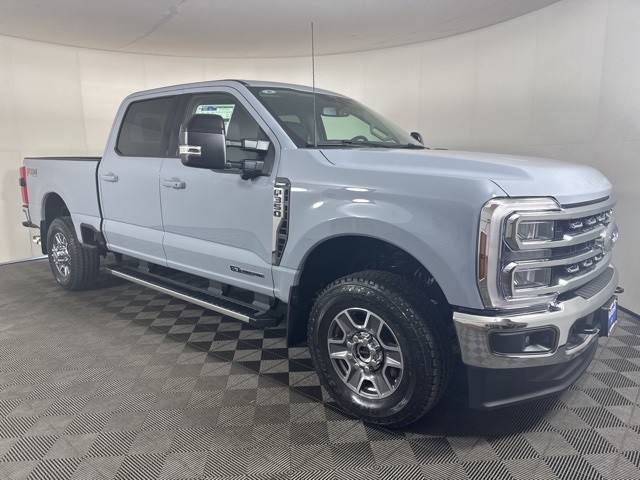 2025 Ford F-350SD Lariat