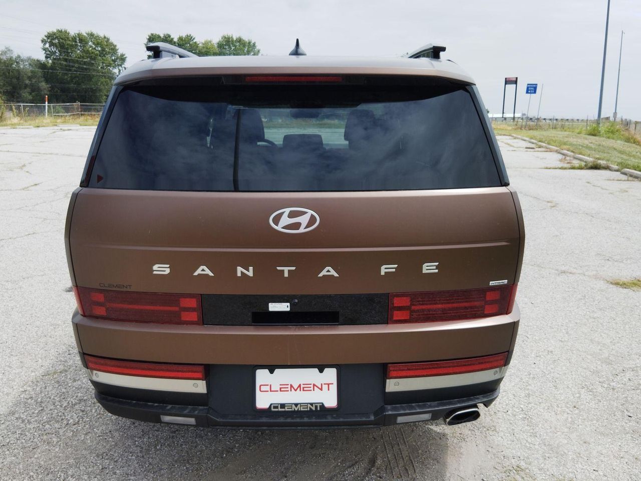 2024 Hyundai Santa Fe Limited photo 4