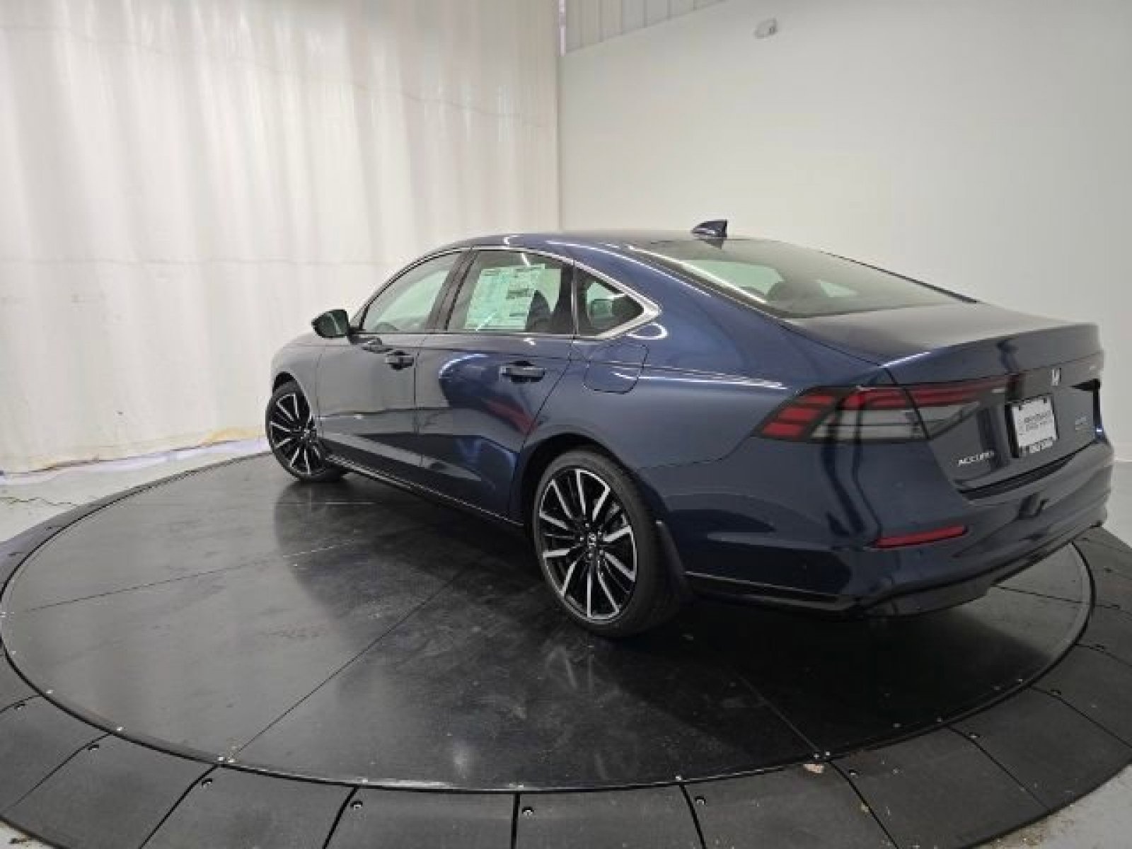 2025 Honda Accord Hybrid Touring photo 22