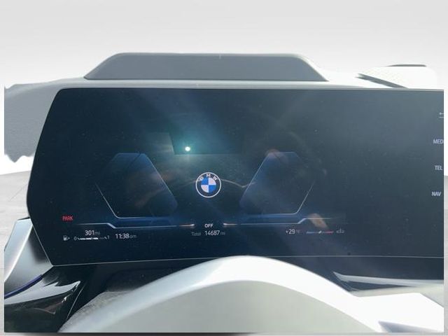 2025 BMW X1 28i's photo