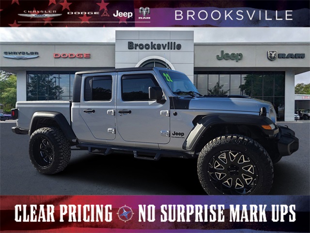 2022 Jeep Gladiator Sport's photo
