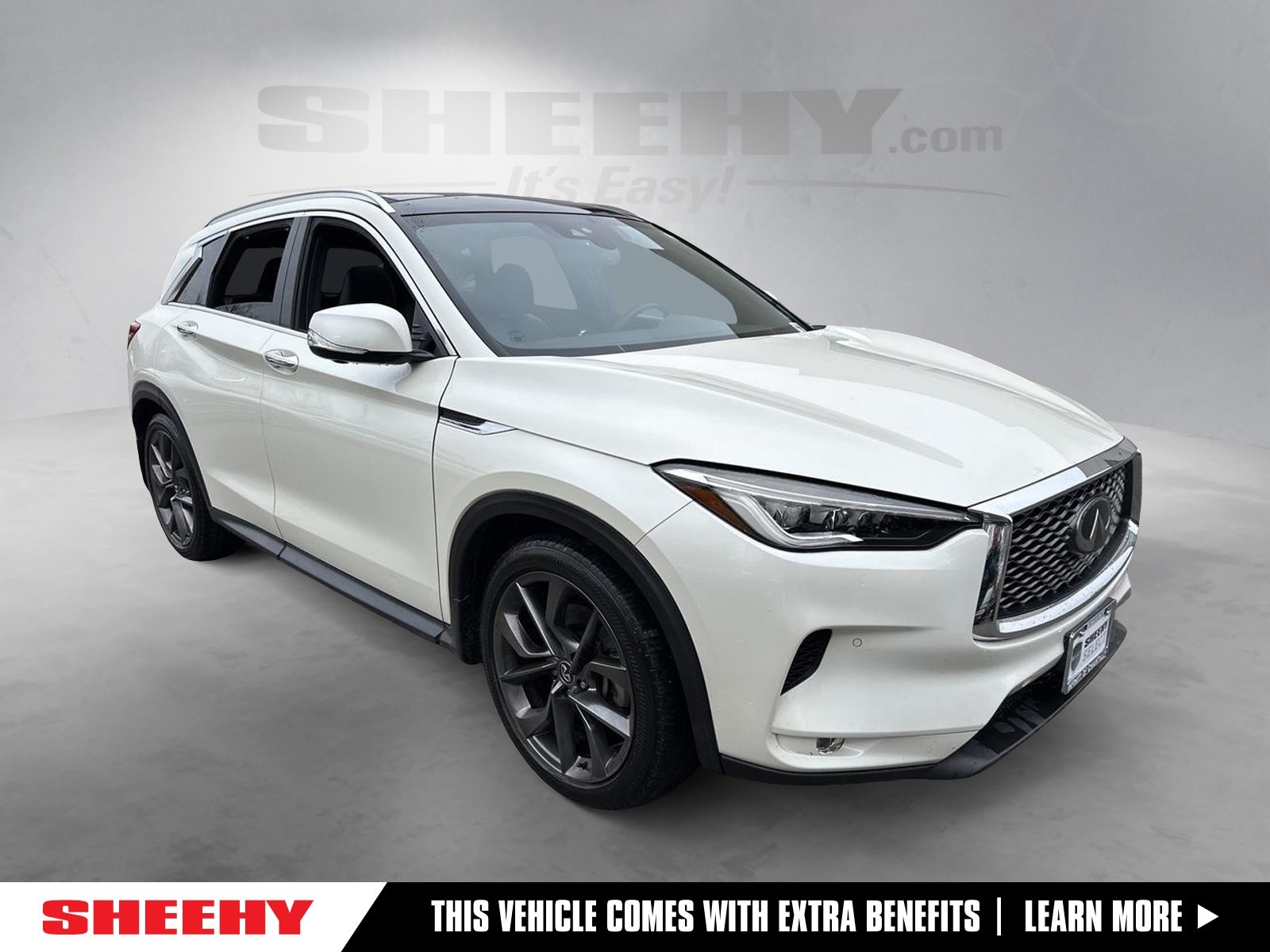2019 INFINITI QX50 Essential's photo