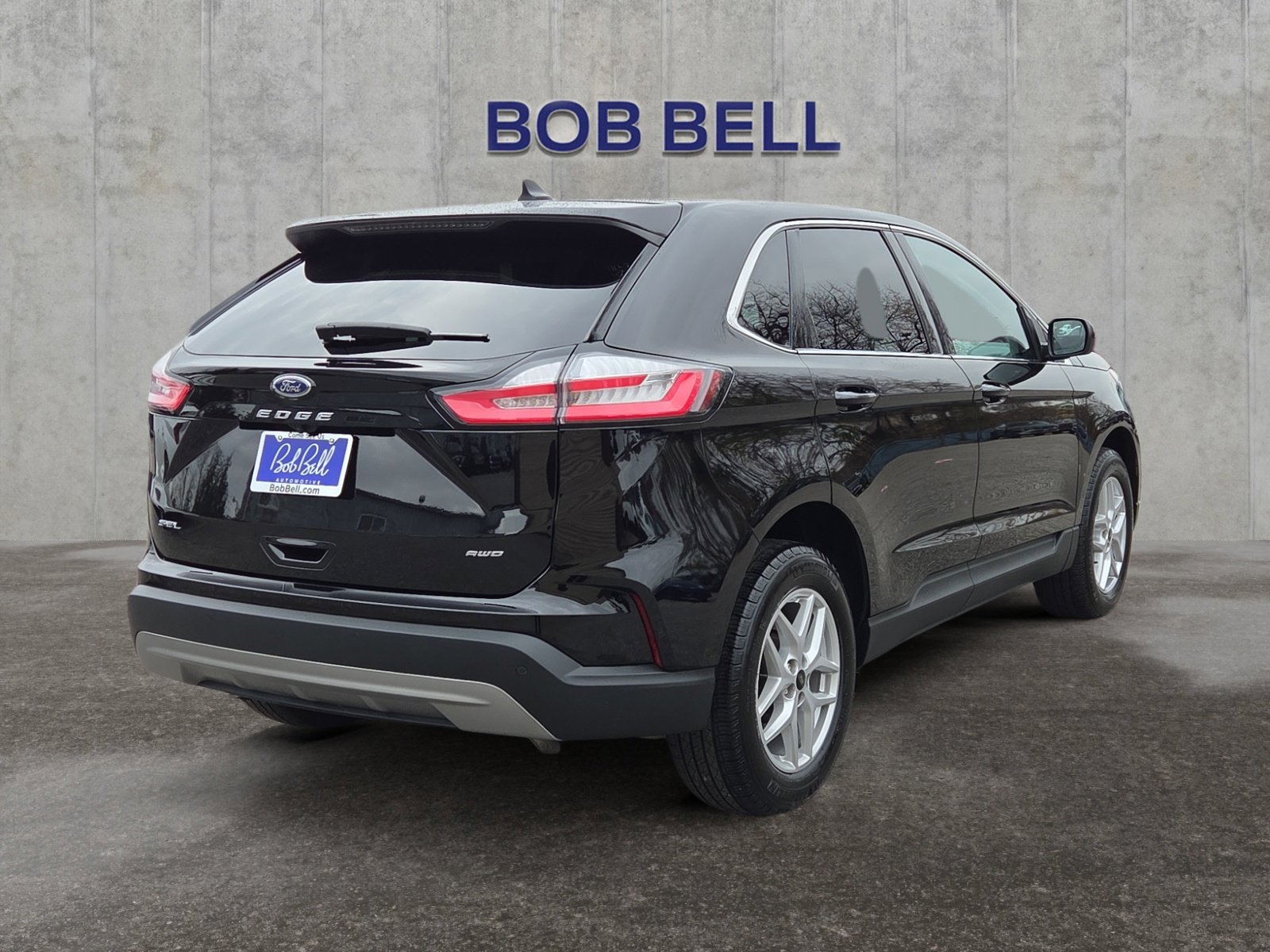 2024 Ford Edge SEL photo 4