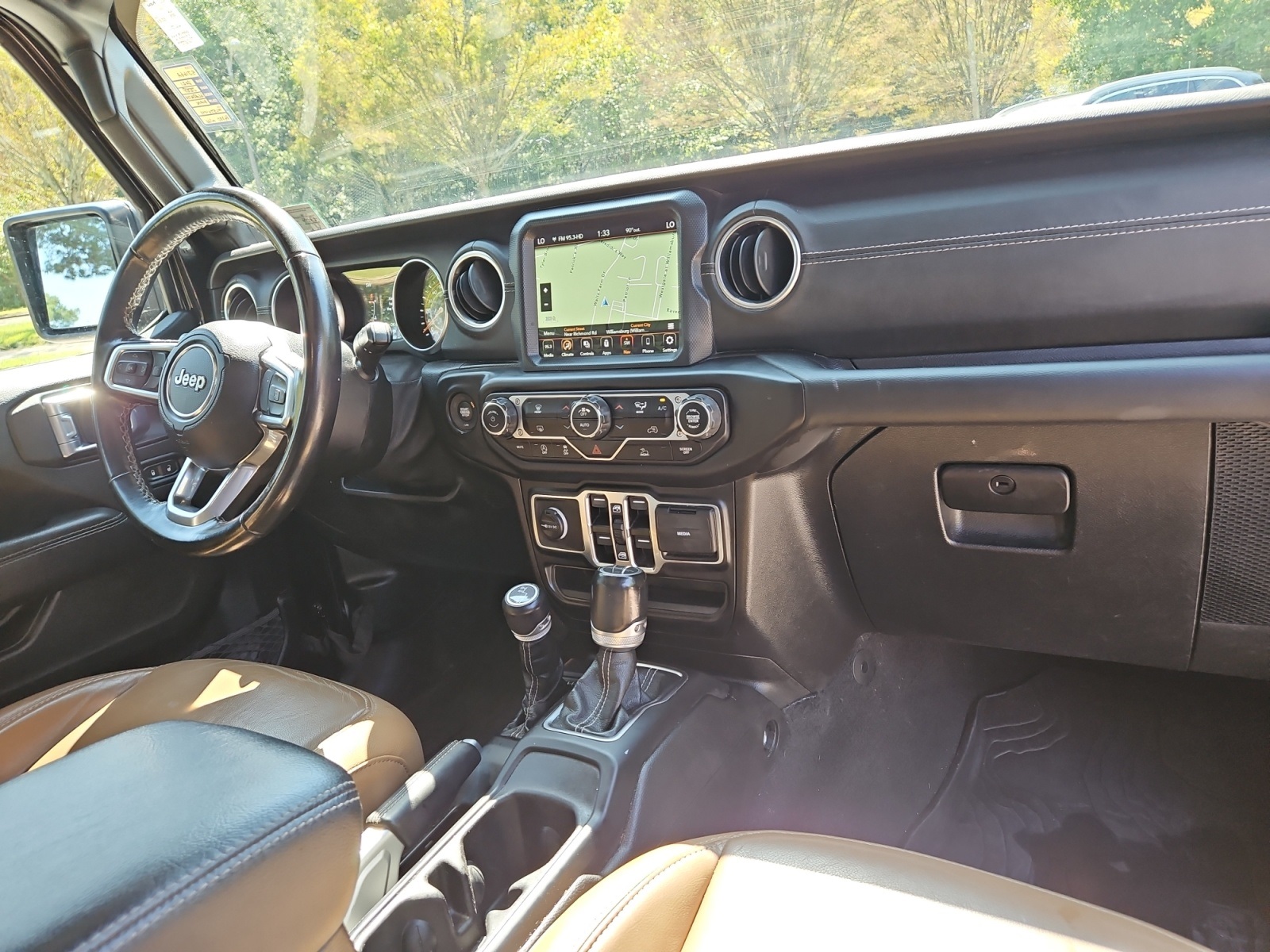 2021 Jeep Gladiator Overland photo 15
