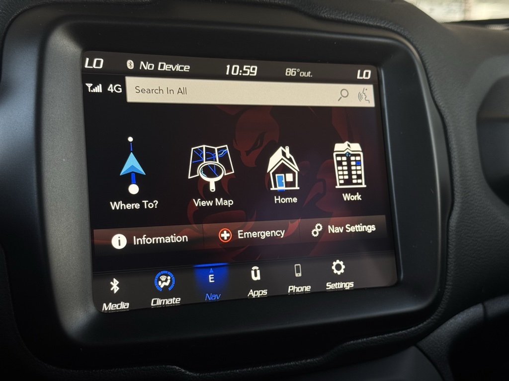 2023 Jeep Renegade Latitude Upland photo 26