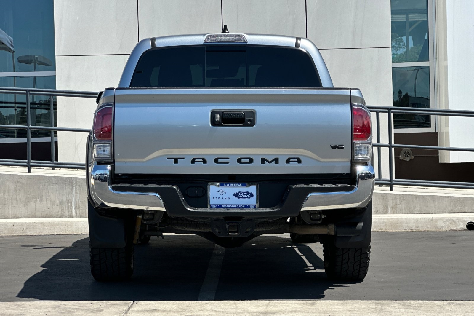 2022 Toyota Tacoma TRD Off-Road V6 photo 4