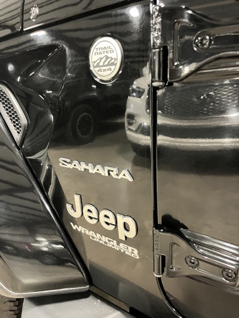 2020 Jeep Wrangler Unlimited Sahara photo 26