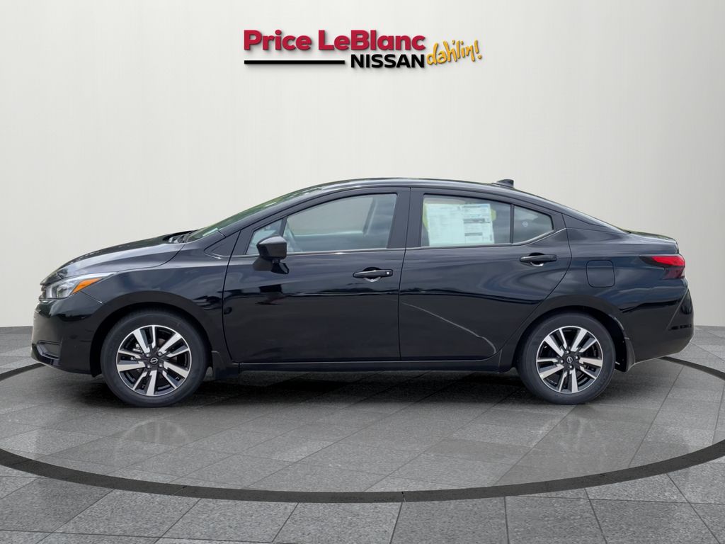 2025 Nissan Versa SV photo 4