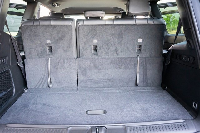 2025 Jeep Wagoneer Base photo 29