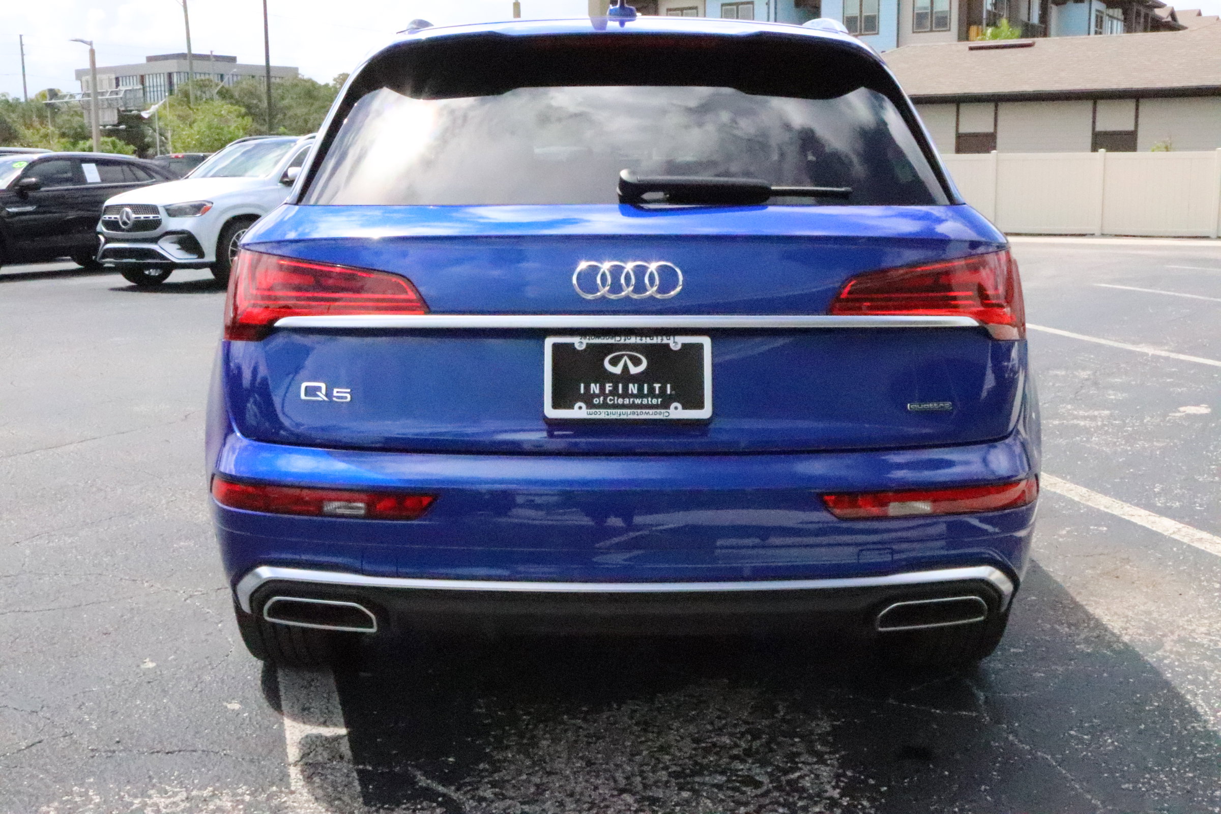 2023 Audi Q5 S line Premium 55 TFSI photo 2
