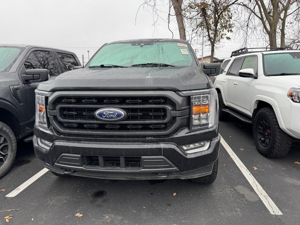 2022 Ford F-150 XLT photo 2