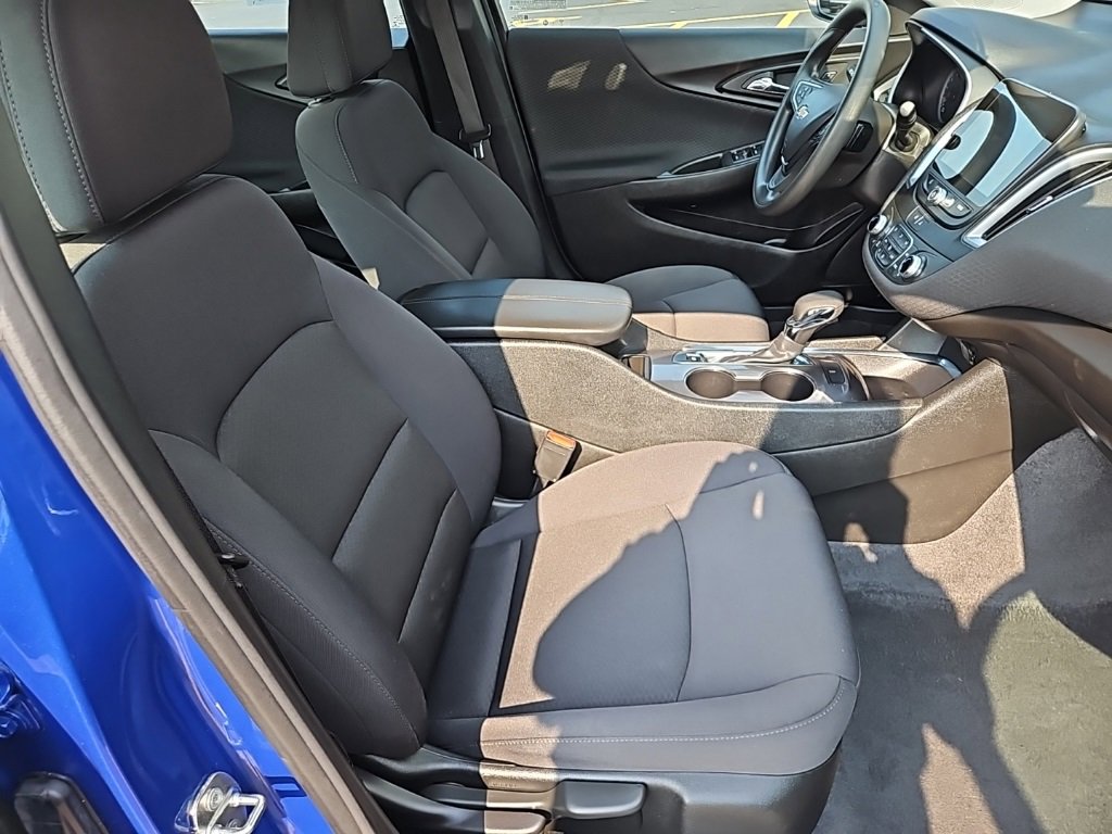 2023 Chevrolet Malibu 1LT photo 19