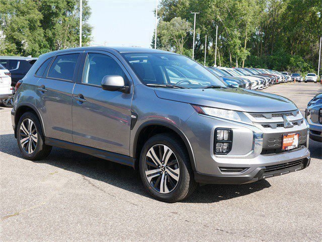 2025 Mitsubishi Outlander Sport ES's photo