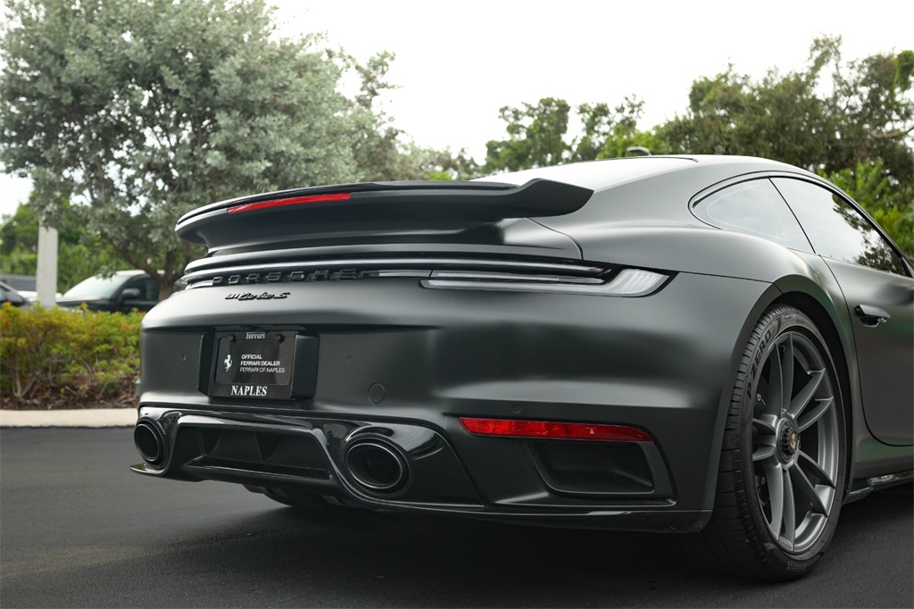 2022 Porsche 911 Turbo S photo 11