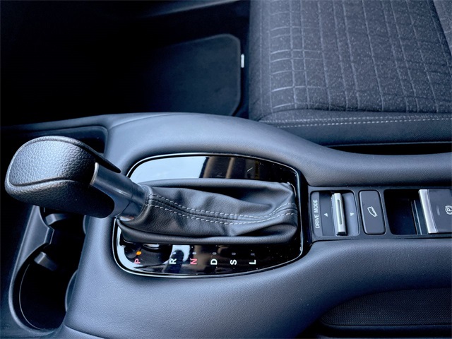2024 Honda HR-V LX photo 12