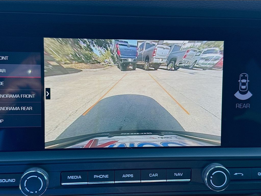 2021 Porsche Macan Base photo 21