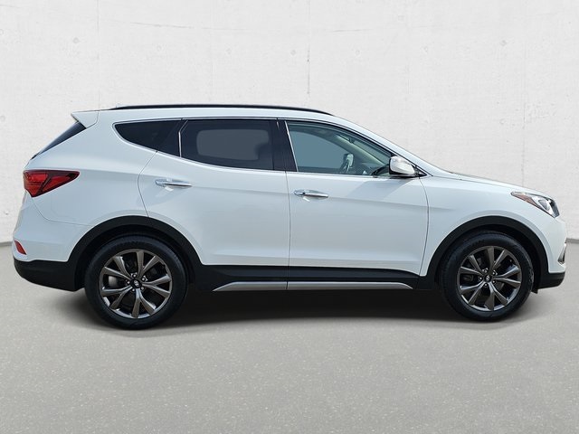 2017 Hyundai Santa Fe Sport 2.0T Ultimate photo 4