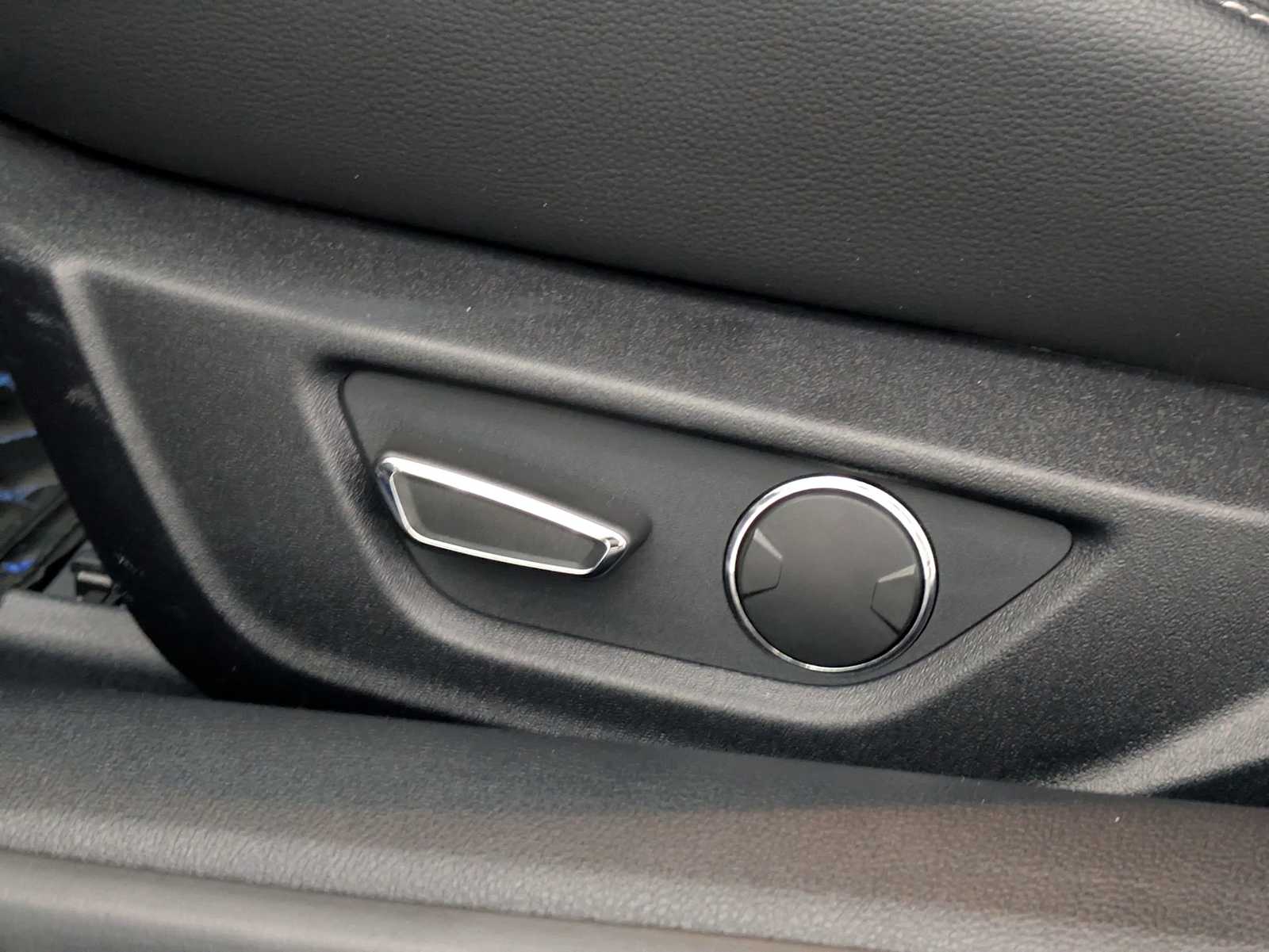 2019 Ford Mustang GT Premium photo 16