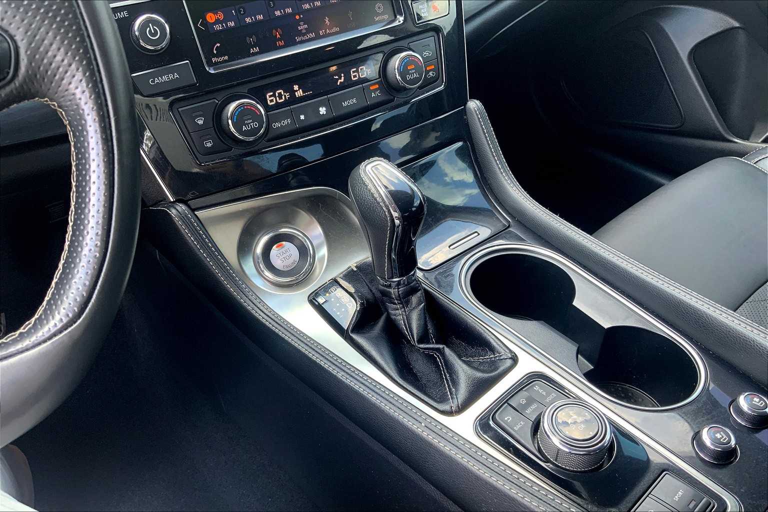 2020 Nissan Maxima Platinum photo 15
