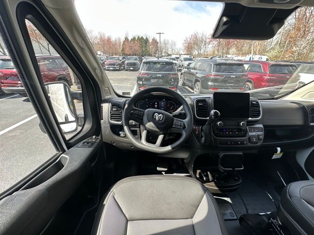 2025 Ram ProMaster 2500 Cargo Van photo 15