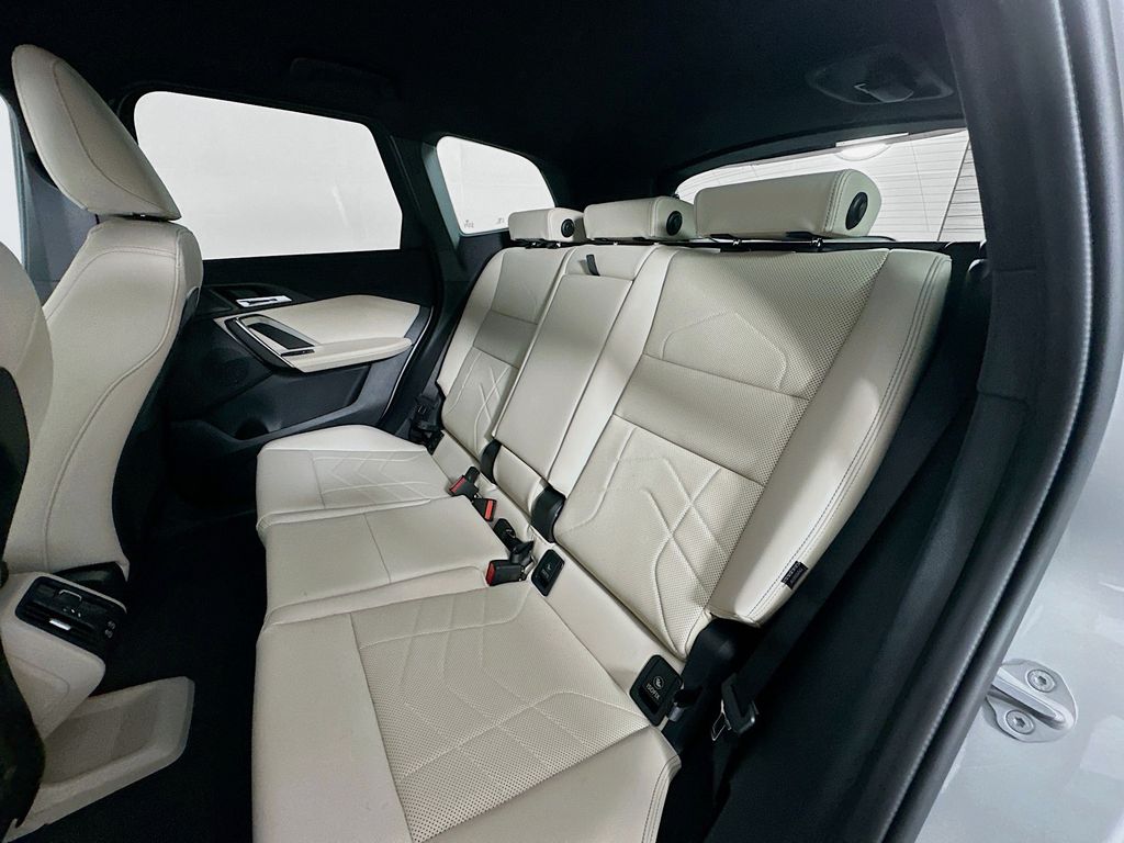 2024 Bmw X1 XDrive28i photo 16